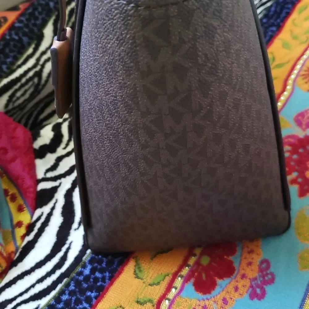 MICHAEL KORS everyday carry-all tote bag